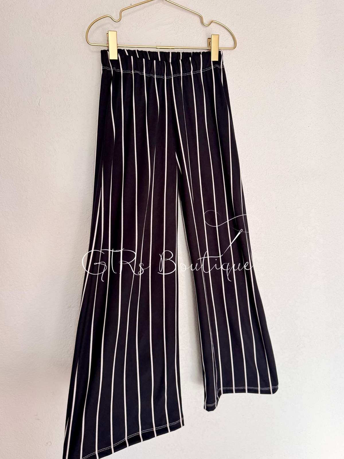 Wide leg pants size 8