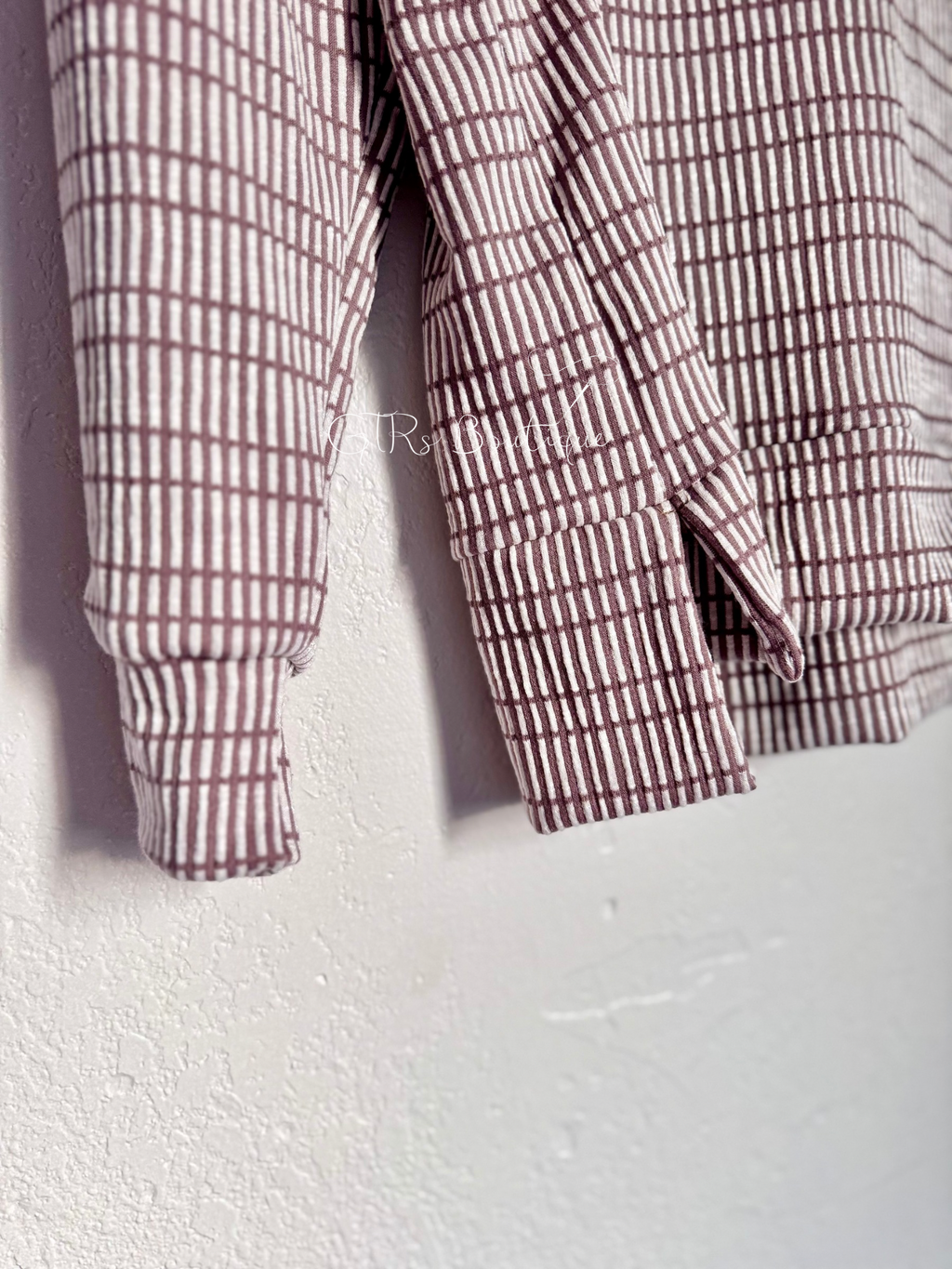 Mom dolman long sleeve tee size medium