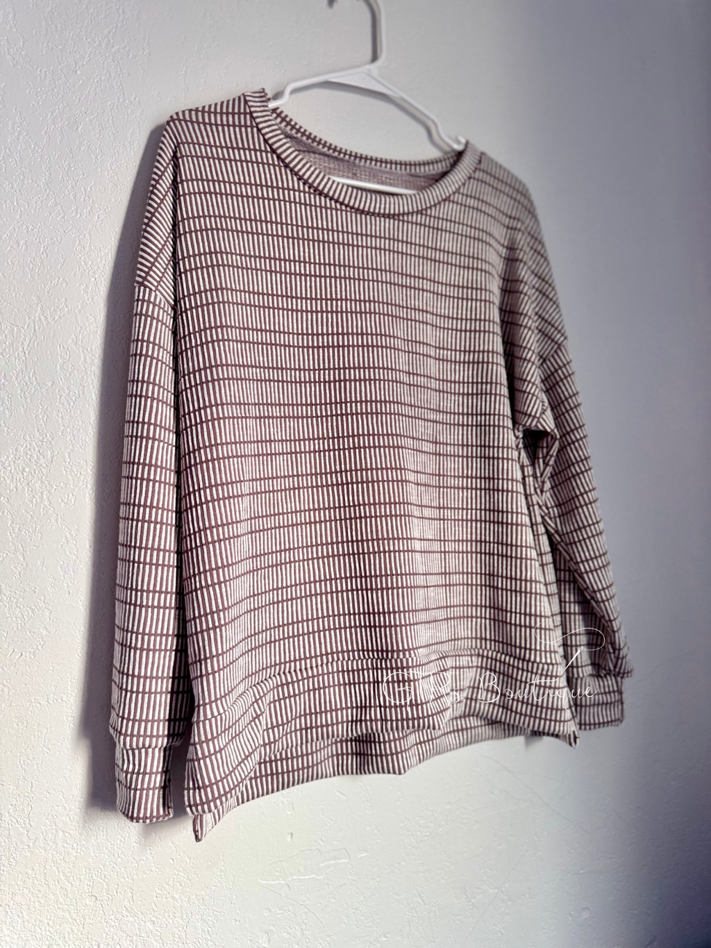 Mom dolman long sleeve tee size medium