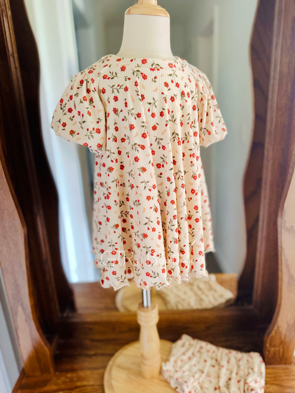 Kids floral dress size 18/24m