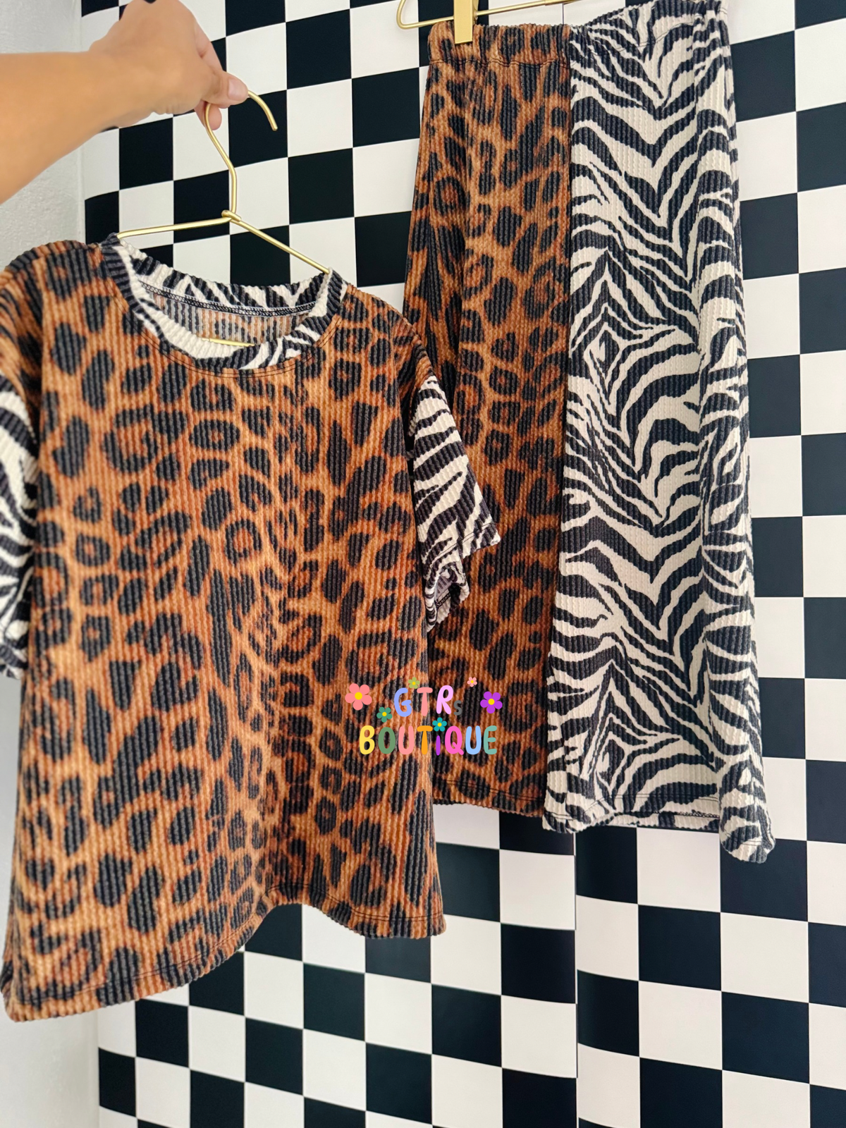 Kids split oversized set size 6
