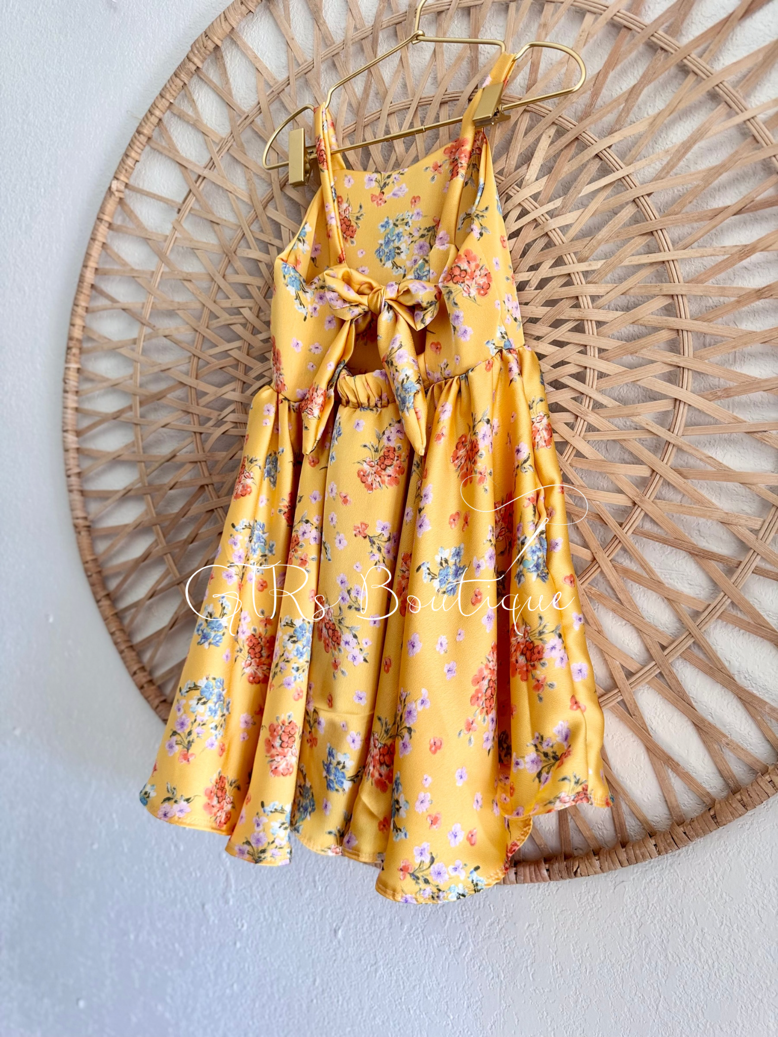 Girls Malibu dress size 6