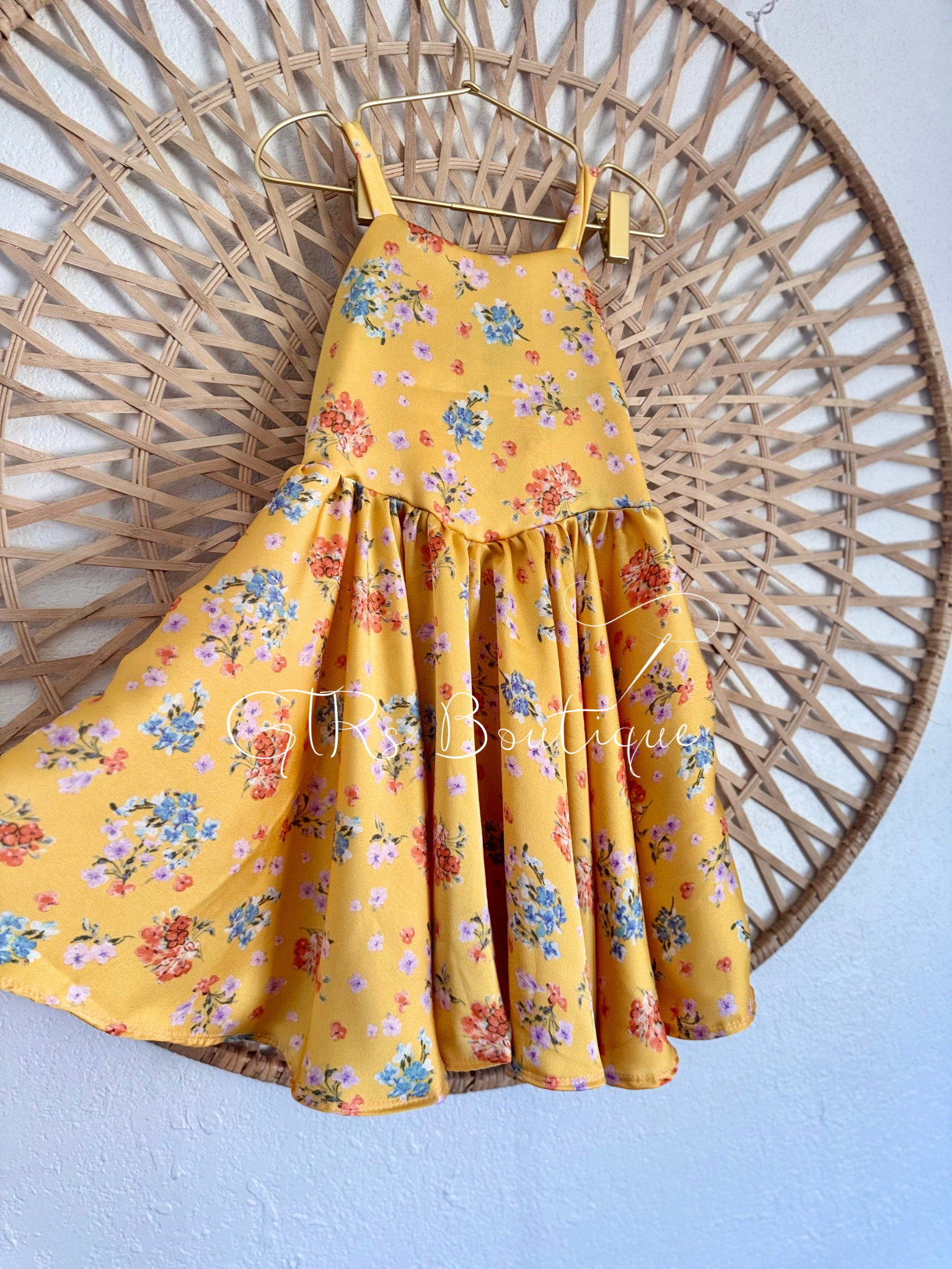 Girls Malibu dress size 6