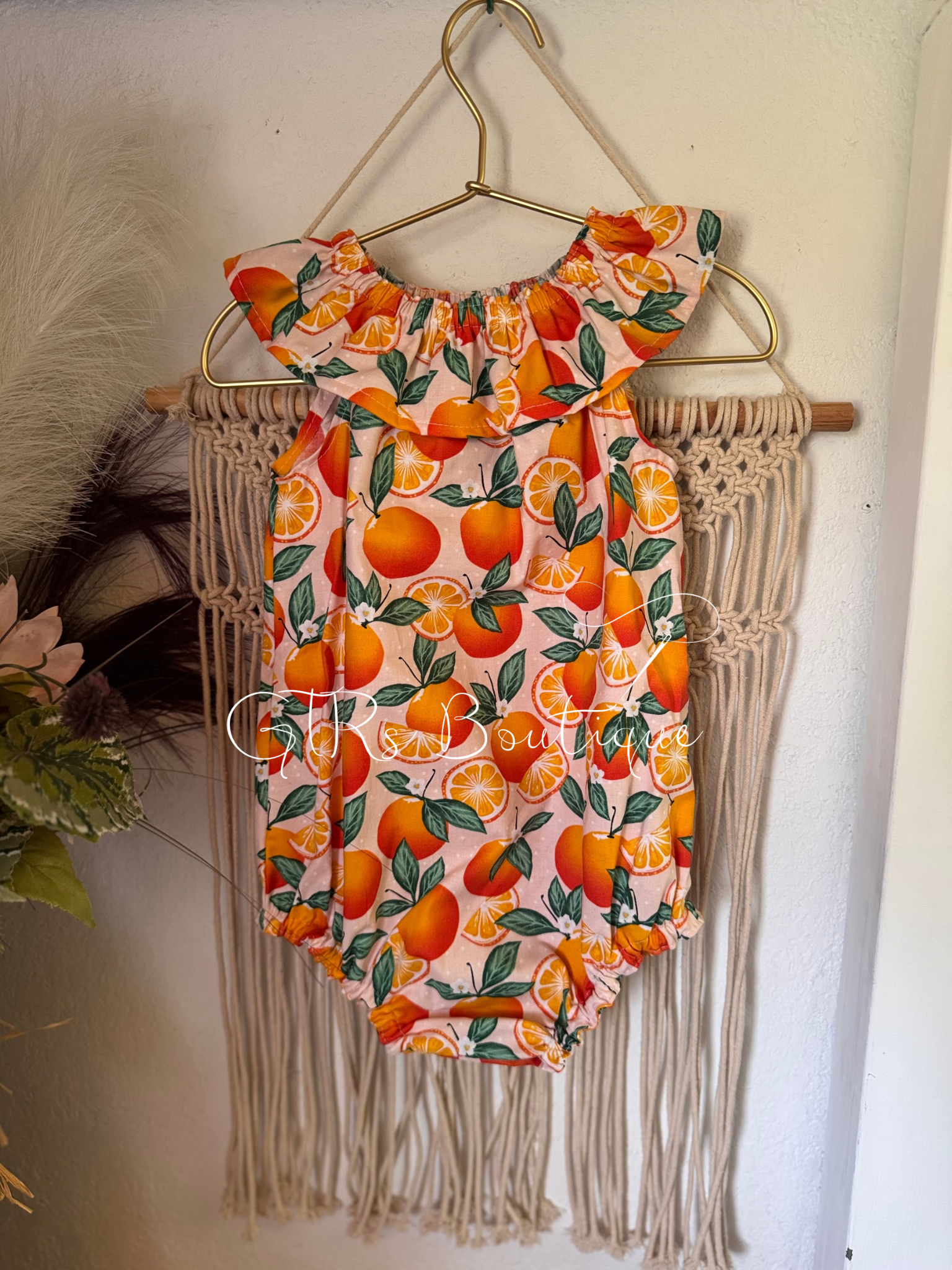 Baby romper size 12/18m