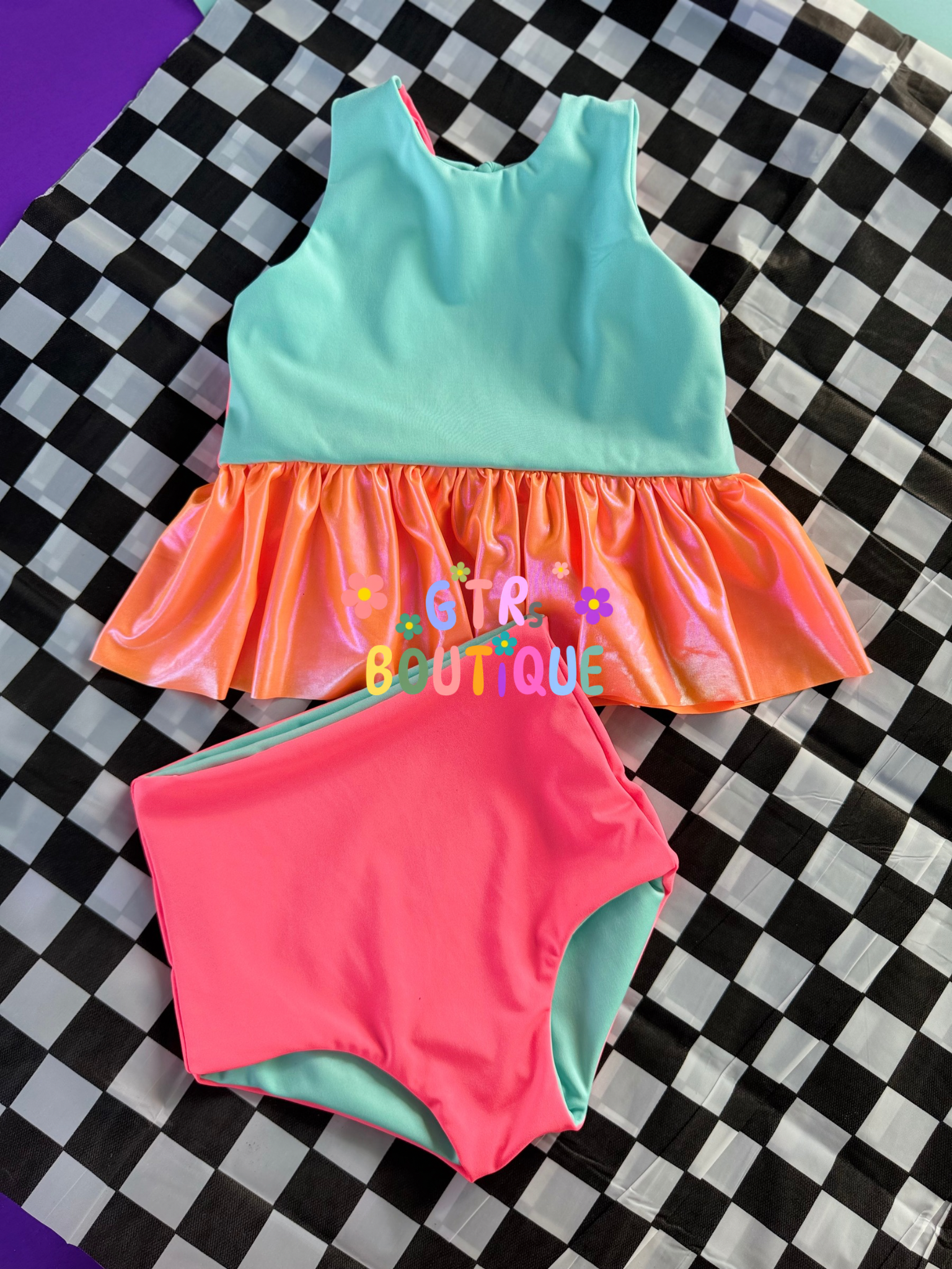 Kids swimsuit set, reversible bottom