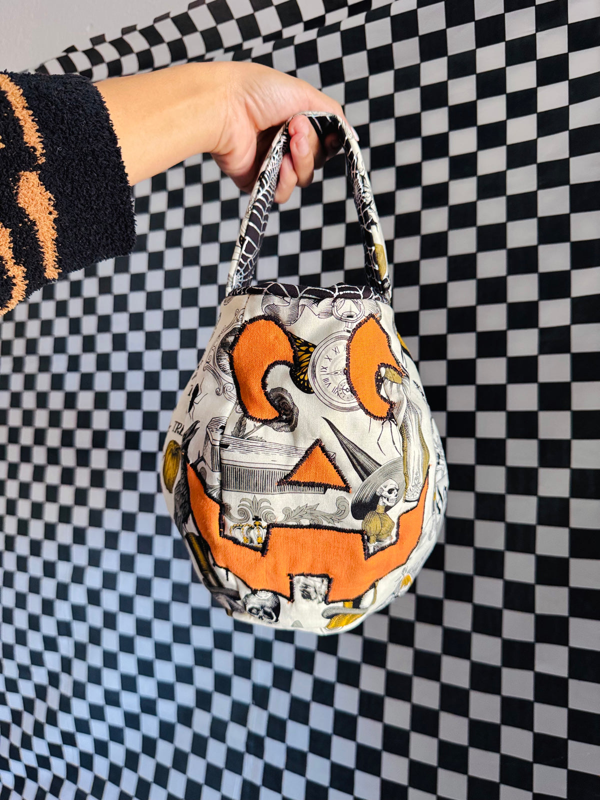 Fabric Halloween tote | trick or treating tote bag