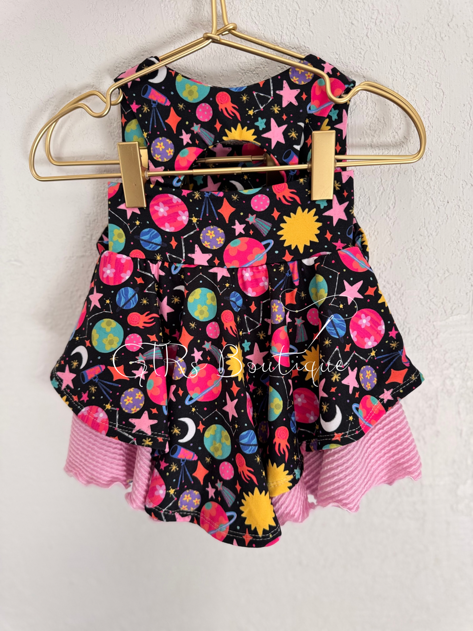 Girls size 5T Kendall set