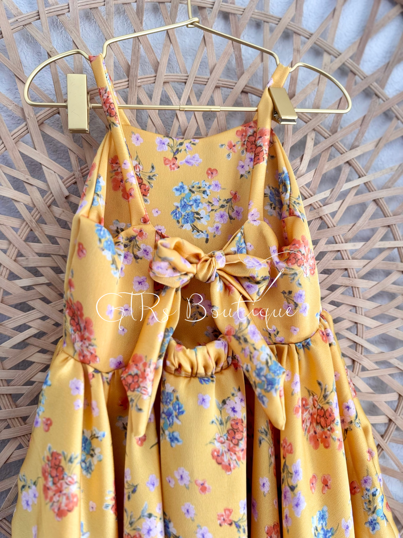 Girls Malibu dress size 6