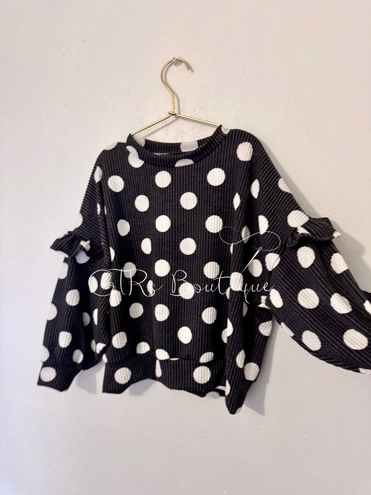 Kids polka dot sweatshirt size 6