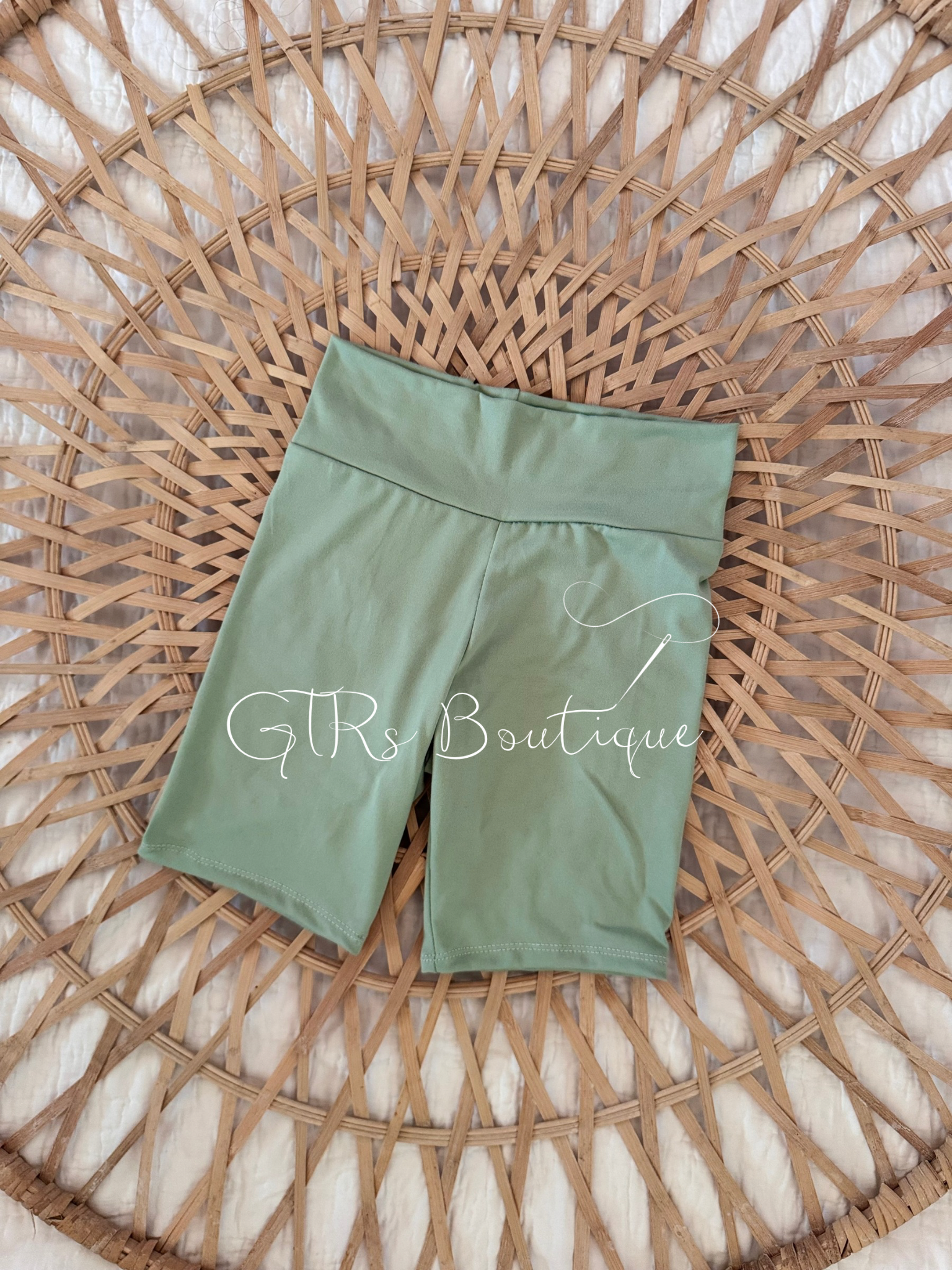 Biker shorts size 7y