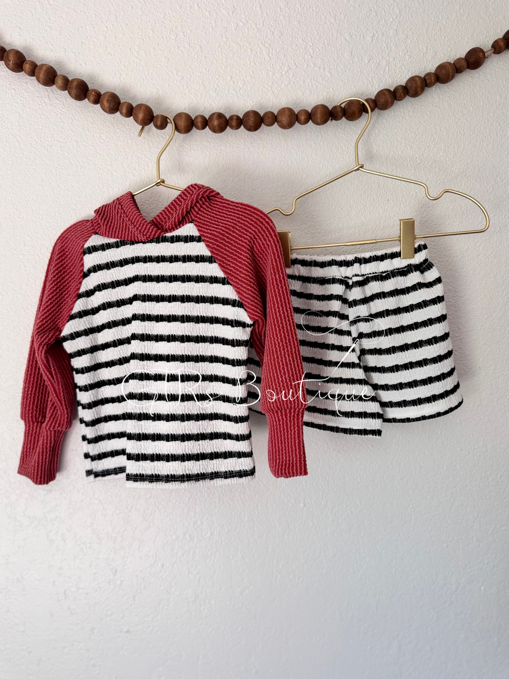 Stripes set size 12/18m