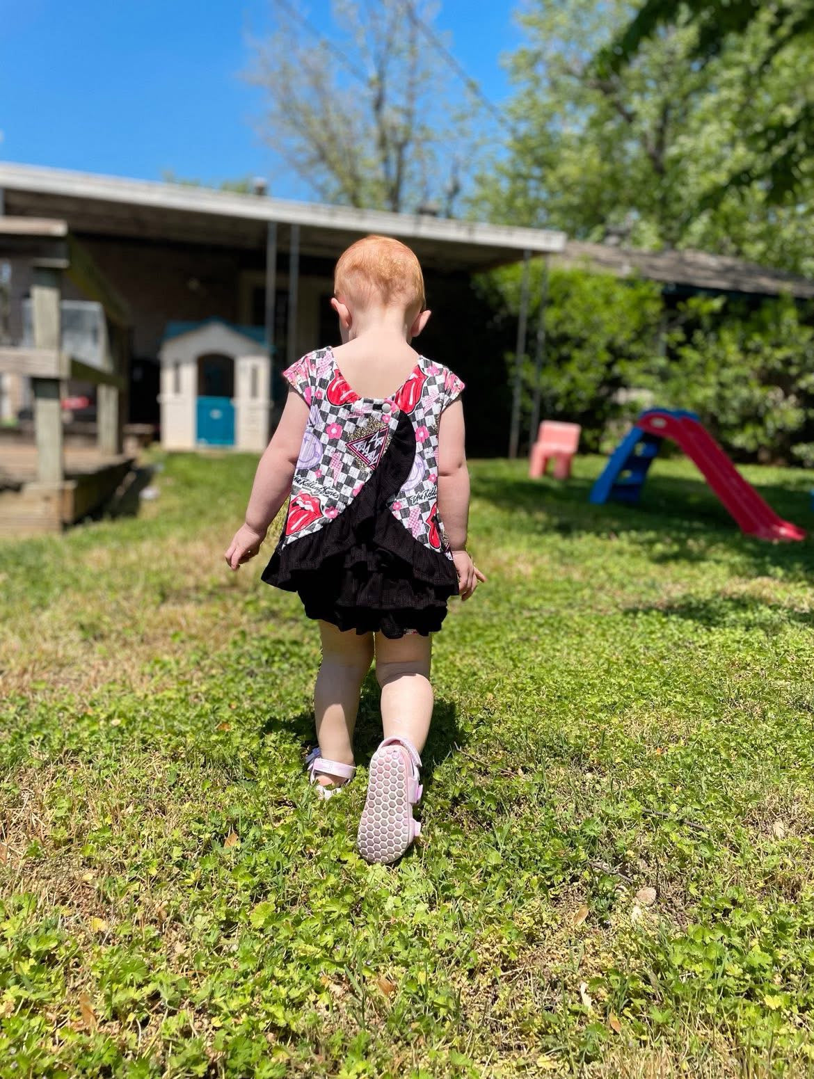 Outfit for girls, tulip top and ruffled bummies